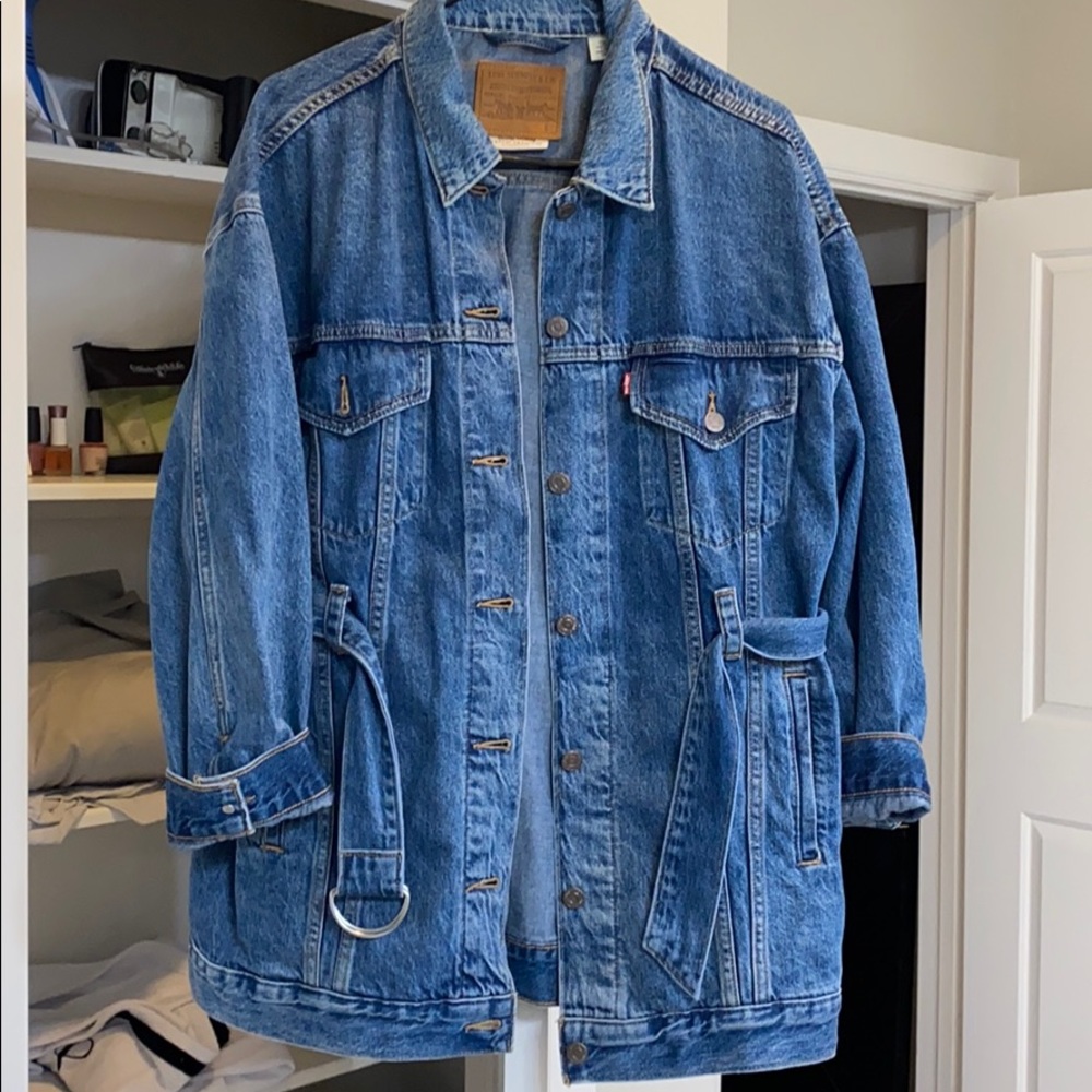 Levis belted trucker jacket